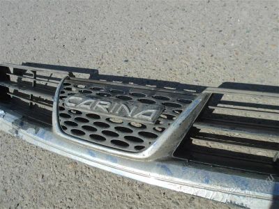 Лот: 2877453. Фото: 1. Решетка Toyota Carina AT211. Кузов