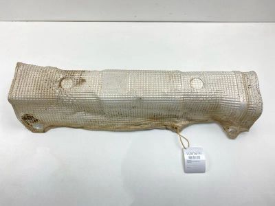 Лот: 25318720. Фото: 1. Термоэкран Volkswagen Passat 1997... Двигатель и элементы двигателя