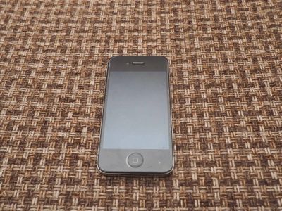 Лот: 6486917. Фото: 1. Iphone 4s 8Gb. Смартфоны