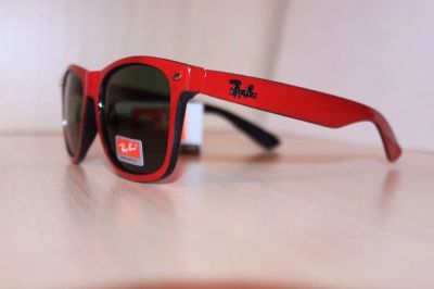Лот: 4586427. Фото: 1. Солнцезащитные очки Ray Ban. Очки солнцезащитные