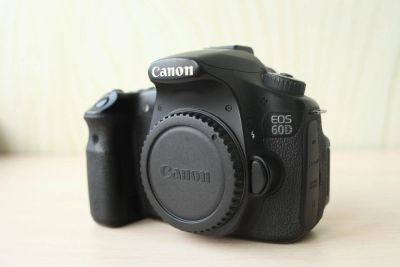 Лот: 10918190. Фото: 1. Canon 60D. Цифровые зеркальные