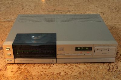 Лот: 5653898. Фото: 1. Philips CD-303. CD-проигрыватели и чейнджеры