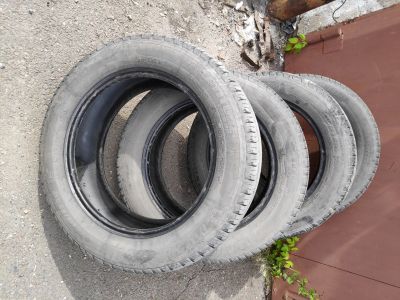 Лот: 16308573. Фото: 1. Шины 215/60 R17. Шины