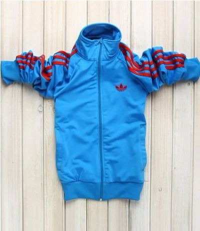 Лот: 3688531. Фото: 1. adidas. Верхняя одежда