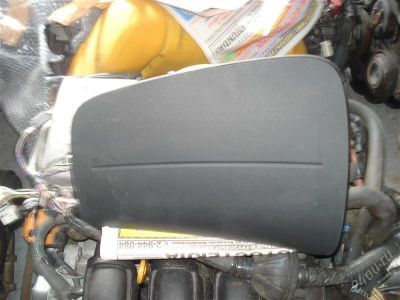 Лот: 2213546. Фото: 1. Подушка безопасности Nissan Bluebird... Салон