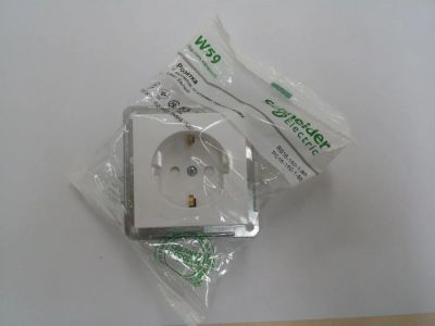 Лот: 3346760. Фото: 1. Розетка Schneider Electric. Электроустановочные изделия