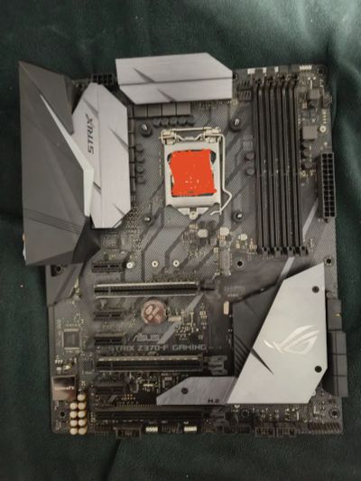 Лот: 25366063. Фото: 1. asus rog strix z370-f. Материнские платы