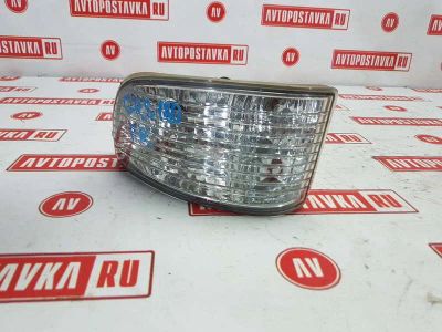 Лот: 20898938. Фото: 1. Фара противотуманная Toyota Crown... Оптика и освещение