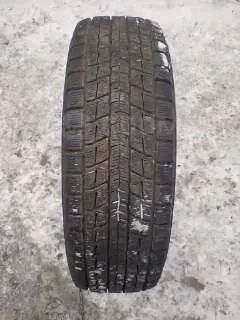 Лот: 25049521. Фото: 1. 1шт. 235-65-17 Dunlop Winter Maxx... Шины