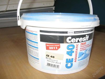 Лот: 2932252. Фото: 1. Затирка Ceresit CE 40 бежевая... Смеси, шпатлевки, цемент