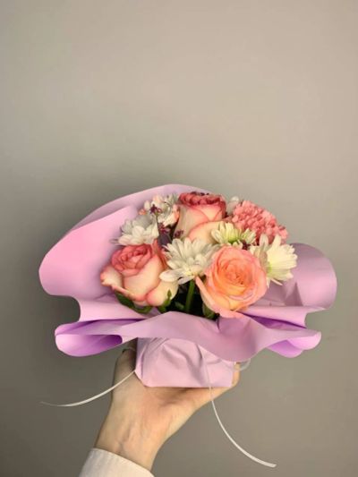Лот: 25580709. Фото: 1. 9. Композиция из живых цветов. Свежие цветы