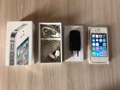 Лот: 11826125. Фото: 1. iPhone 4 16gb полный комплект. Смартфоны