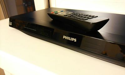 Лот: 7522467. Фото: 1. Blu-ray-плеер Philips BDP3380K. DVD, Blu-Ray плееры
