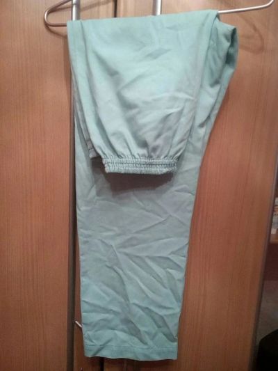 Лот: 10377331. Фото: 1. медицинские брюки 46 и 52 размер. Спецодежда, спецобувь