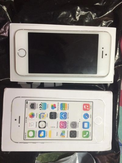 Лот: 7675224. Фото: 1. Iphone5s. Смартфоны