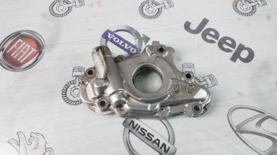 Лот: 24315312. Фото: 1. Насос масляный Toyota Corolla... Двигатель и элементы двигателя