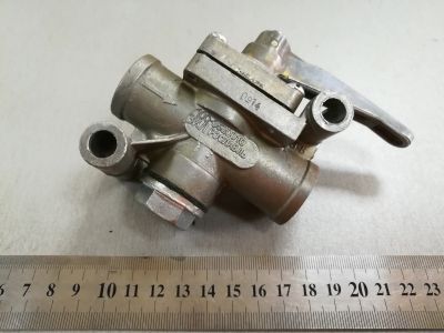 Лот: 16599319. Фото: 1. Кран разобщительный 100-3520010... Тормозная система