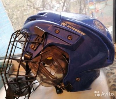 Лот: 15269247. Фото: 1. Шлем хоккейный с решеткой. Шлемы