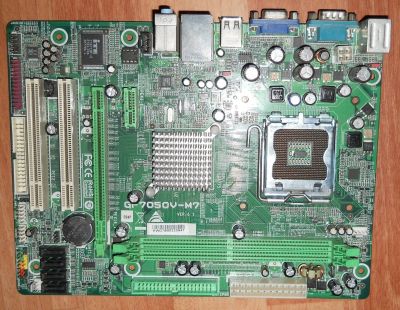 Лот: 15015692. Фото: 1. Полудохлая Biostar GF7050V-M7... Материнские платы