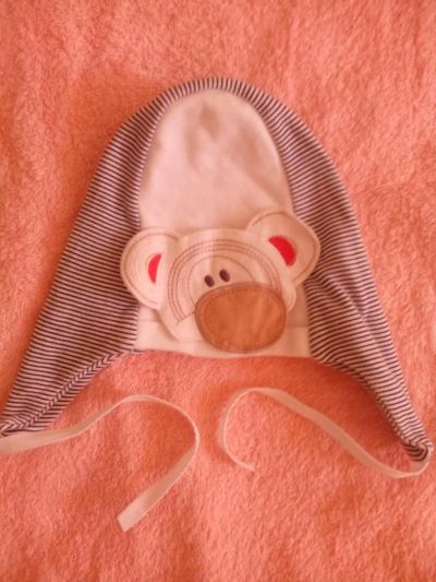 Лот: 7263411. Фото: 1. Шапка на новорожденного мальчика... Головные уборы