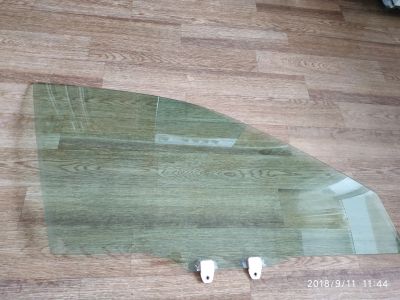 Лот: 12392808. Фото: 1. Стекло правое переднее Honda Accord... Кузов