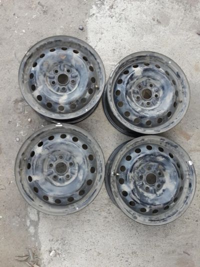 Лот: 7190154. Фото: 1. Штампованые диски. Диски