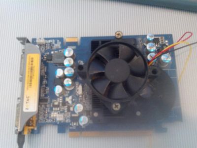 Лот: 3644692. Фото: 1. Видеокарта ZOTAC GF8600 GT 256Mb... Видеокарты