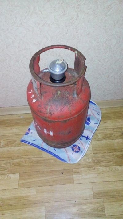 Лот: 8991266. Фото: 1. Газовый балон 27 литров. Другое (садовый инструмент и инвентарь)