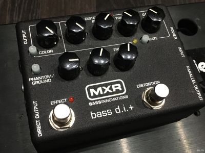 Лот: 16211707. Фото: 1. Басовый преамп MXR M80. Гитарные эффекты и комбоусилители