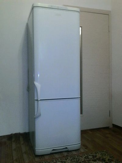 Лот: 8945206. Фото: 1. Бирюса холодильник. Холодильники, морозильные камеры