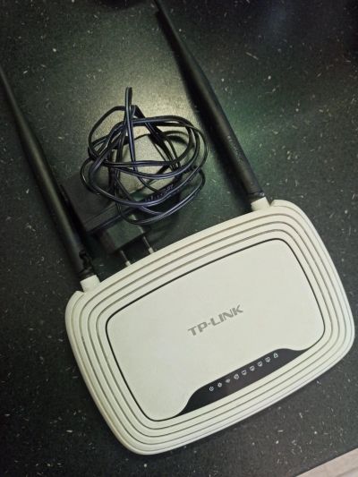 Лот: 16227332. Фото: 1. Wi-Fi роутер TP-Link TL-WR841N. Маршрутизаторы (роутеры)