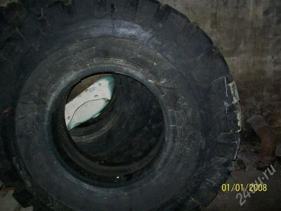 Лот: 602953. Фото: 1. резина на спец технику 2 шт. новая. Шины