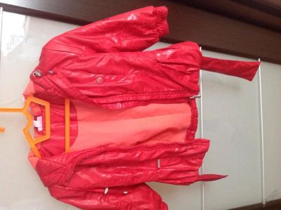 Лот: 5722859. Фото: 1. Ветровка на девочку. Верхняя одежда