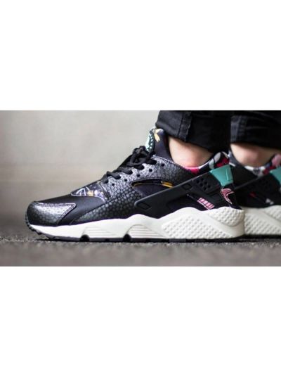 Лот: 16796834. Фото: 1. Кроссовки Nike air huarache. Кеды, кроссовки, слипоны