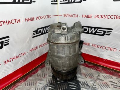 Лот: 18960562. Фото: 1. Компрессор кондиционера Nissan... Двигатель и элементы двигателя