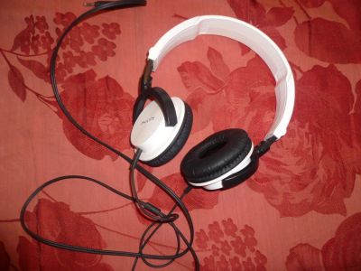 Лот: 10481615. Фото: 1. наушники Philips. Наушники, гарнитуры