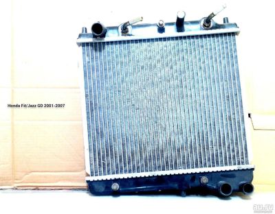 Лот: 8625350. Фото: 1. Радиатор Honda Fit-Jazz 2001-2007. Двигатель и элементы двигателя