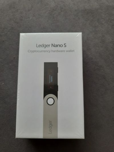 Лот: 20234999. Фото: 1. Ledner nano S кошелёк. Чехлы, бамперы