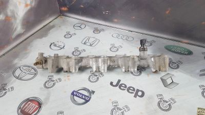 Лот: 23589047. Фото: 1. Датчик давления топлива Toyota... Электрооборудование