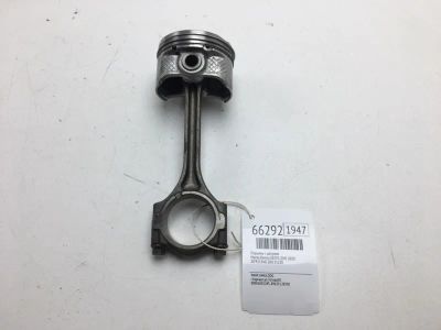 Лот: 20404461. Фото: 1. Поршень с шатуном Mazda Demio... Двигатель и элементы двигателя