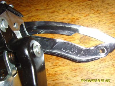 Лот: 6967403. Фото: 1. Передний переключатель Shimano... Запчасти