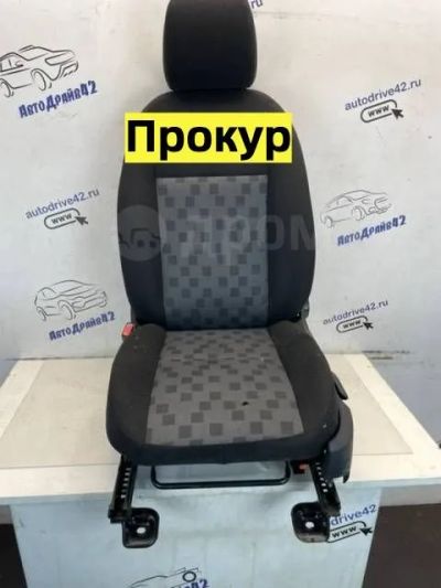 Лот: 23246388. Фото: 1. сиденье Ford Focus CB4. Двигатель и элементы двигателя