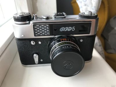 Лот: 17664451. Фото: 1. Советский пленочный фотоаппарат... Плёночные дальномерные, шкальные