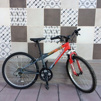 Лот: 11437042. Фото: 1. Велосипед подростковый Schwinn... Велосипеды
