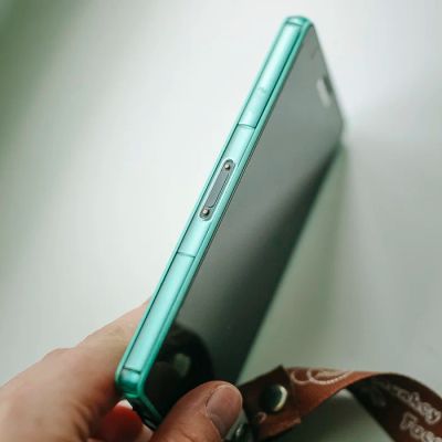 Лот: 8574667. Фото: 1. Sony xperia z3 compact Green. Смартфоны