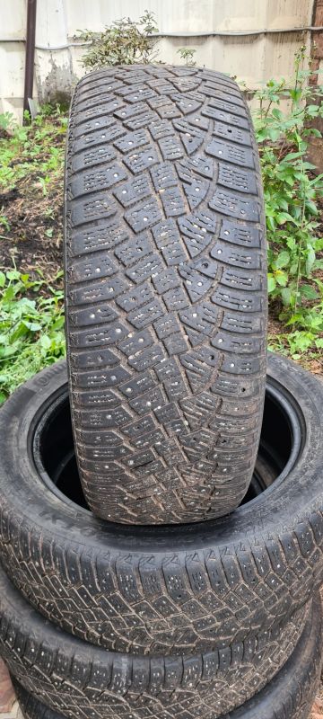 Лот: 23700325. Фото: 1. Шины 235/55R20 Continental Ice... Шины