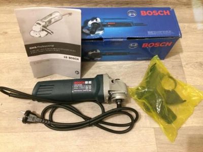 Лот: 15783013. Фото: 1. Болгарка Bosch (УШМ) с регулировкой... Электроинструмент