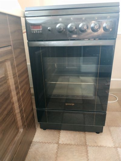 Лот: 16317440. Фото: 1. Газовая плита Gorenje. Плиты, духовые шкафы, варочные поверхности