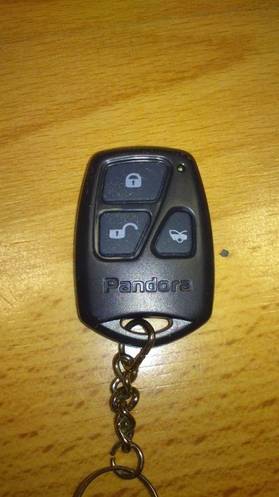 Лот: 14355038. Фото: 1. Брелок от сигнализации Pandora. Автомобильные сигнализации