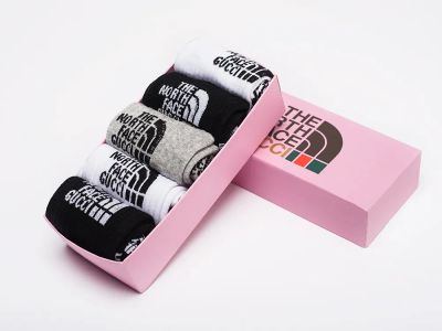 Лот: 18821704. Фото: 1. Носки длинные The North Face x... Другое (одежда, обувь, галантерея)